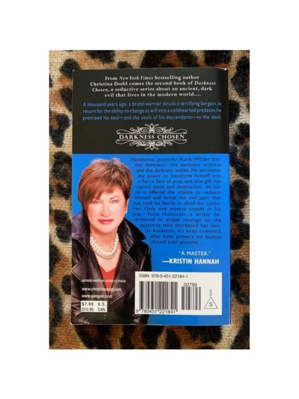 DARKNESS CHOSEN 2 BOOK LOT ~ CHRISTINA DODD Scent of Darkness Touch of Darkness